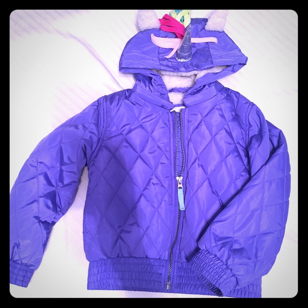 Unicorn 🦄 jacket with sparkly zipper